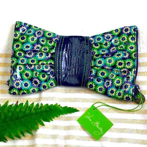 Vera Bradley Frill “Blue Rhapsody” Floral Bow Clutch Crossbody Bag NEW - Picture 2 of 12